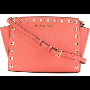 Michael Kors *Brand New* Medium Messenger Selma